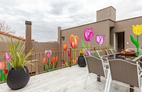 Historic Center House | Los Tulipanes House