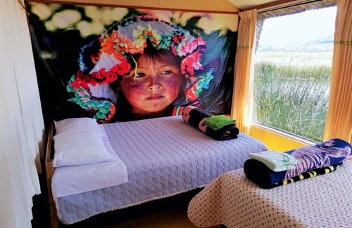 Puno Hotel | Los Uros, Puno Titicaca