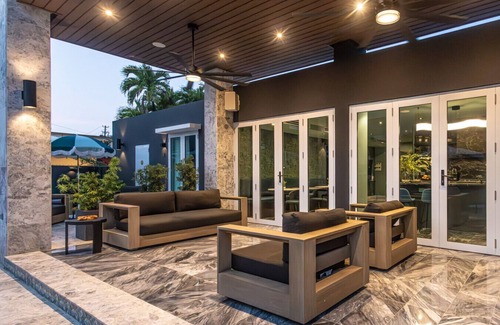 Punta Las Marias Apartment | Los Vanderbilt 2 Queens+Pool ResortVibe Near Beach