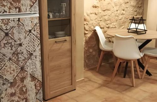 Ademuz Apartment | Los Vencejos