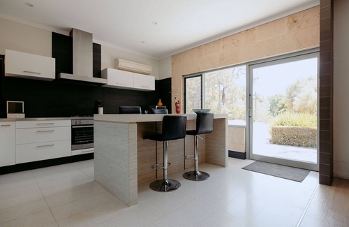 Bramley House | Losari Retreat