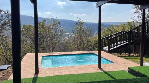 Kranspoort Vakansiedorp House | Loskop Serene Bush Cabin