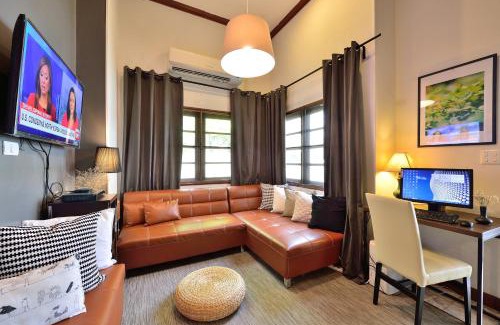 Sanam Pao Bed & Breakfast | Lost and Found Hideaway
