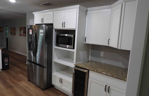 Bastrop House | Lost Pine Retreat: Charming 4-bedroom House