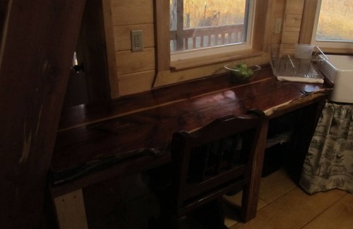 Compton House | Lost Valley View Cabin