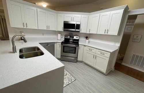 Crescent Lakes House | Lots of Privacy On A Lake 20 Minutes From Disney With A Private Pool!