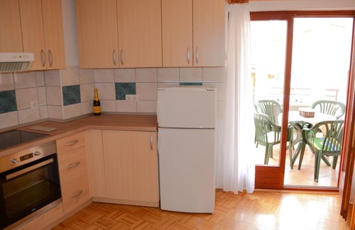 Izola Apartment | Lots of space, light, and in the heart of Izola