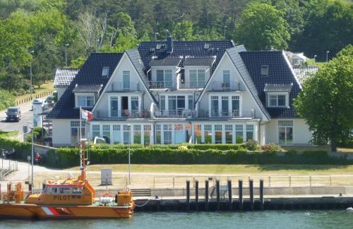 Hohe Dune Apartment | Lotsenhaus, Atelier Meerblick