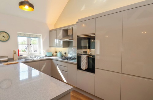 Ruswarp Cottage | Lottie's Cottage at Broadings Farm