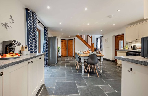Brazzacott House | Lottie's Mill Barn - Three Bedroom House, Sleeps 6