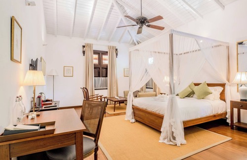 Hokandara Hotel | Lotus Estate Colombo