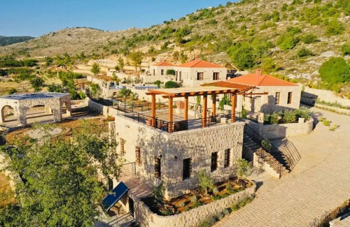 Beiteddine House | Lotus @ Ethos
