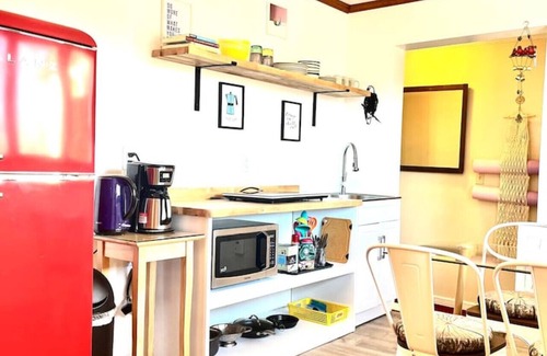Highmount Apartment | Lotus Family Suite w 2 Beds Kitchenette 4