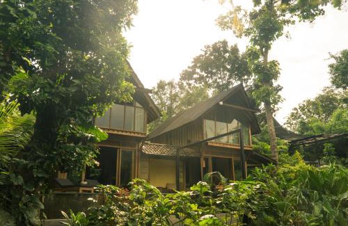 Bangunjiwo Villa | Lotus Forest Houses