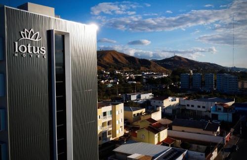 Guaratingueta Hotel | Lotus Hotel - à 6 km do Santuário de Aparecida-SP