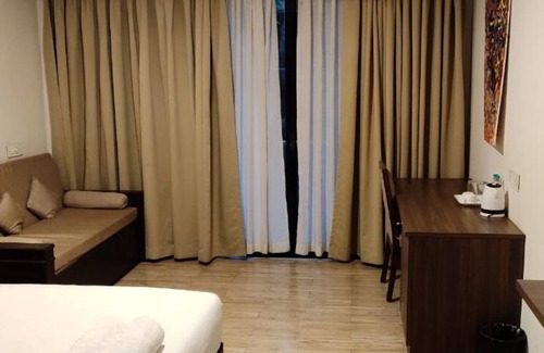 Arambol Hotel | Lotus Sutra