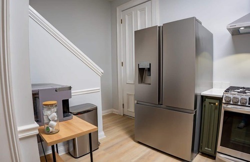 Phoenix Hill House | Lou Charm: Near DTwn, Airport, Expo & Churchill!