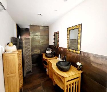 Roquesteron Bed & Breakfast | Lou mas del ranc