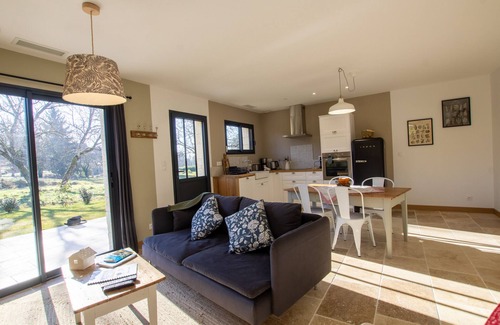 Carsac-Aillac House | LOU MIYA - Gîte Périgourdin 5kms from SARLAT, Air-conditioned, Jacuzzi