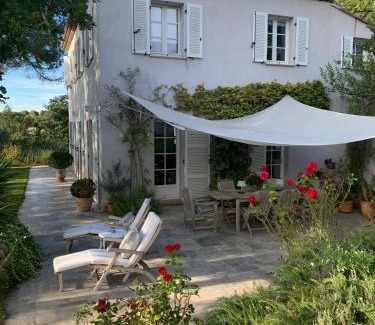 Est House | Lou Pantai, House, 5 bedrooms, 8 people, Pool, Large garden, 4km from AIX EN PROVENCE
