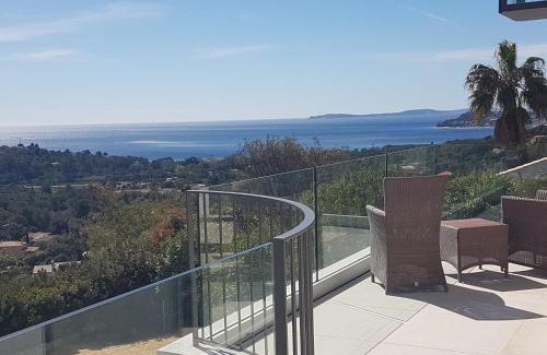 La Croix-Valmer House | Lou Roucaou