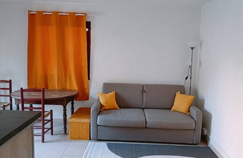 Serra-di-Ferro Apartment | Loue Studio à Serra Di Ferro Idéal Pour 2 Personnes, Entièrement Rénové