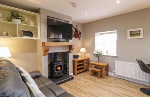 Newry House | Lough Island Reavy Cottage