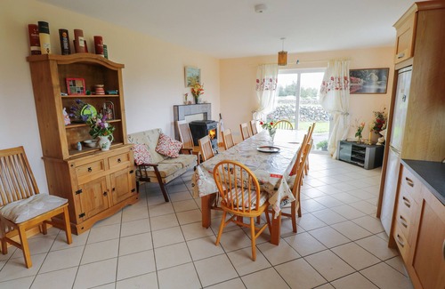 Neale Cottage | LOUGH MASK ROAD FISHING LODGE in Ballinrobe, County Mayo