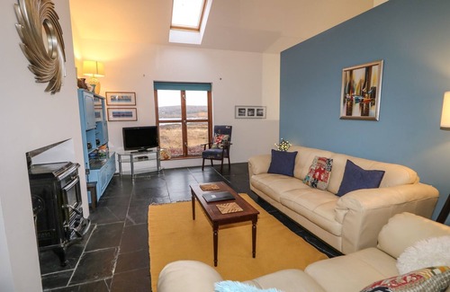 Dungloe Cottage | LOUGH MEELA LODGE, pet friendly in Dungloe, County Donegal