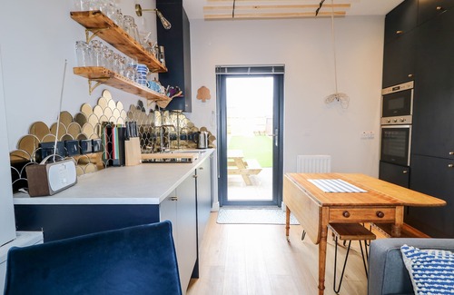 Whiteabbey Cottage | Lough Mill House