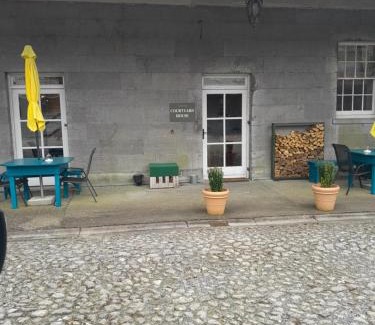 Oldcastle House | Loughcrew Courtyard House