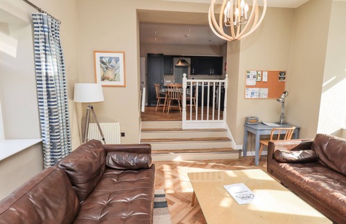 Ambleside Cottage | LOUGHRIGG VIEW, family friendly in Ambleside