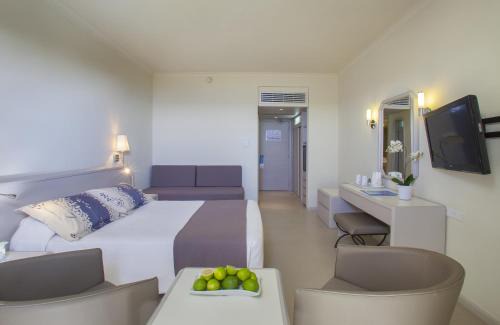 Paphos Resort | Louis Imperial Beach