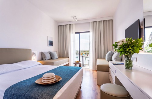 Geroskipou Resort | Louis Phaethon Beach