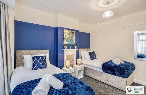 Luton House | Louisa's Stay