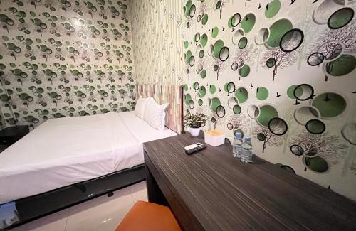 Medan Hotel | Louise Hotel