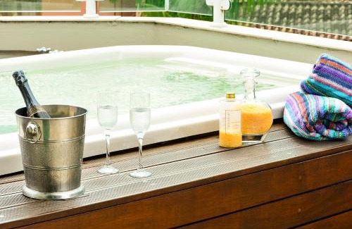 Juquehy House | Louise village