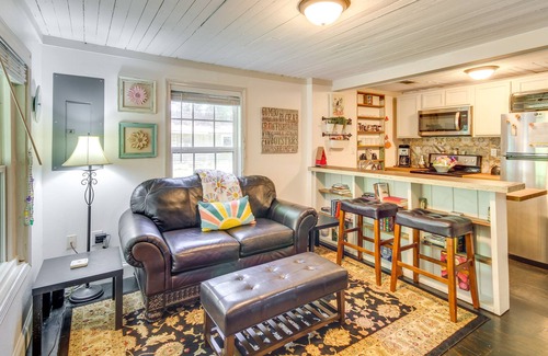 Slidell Cottage | Louisiana Escape w/ Deck & Smart TV