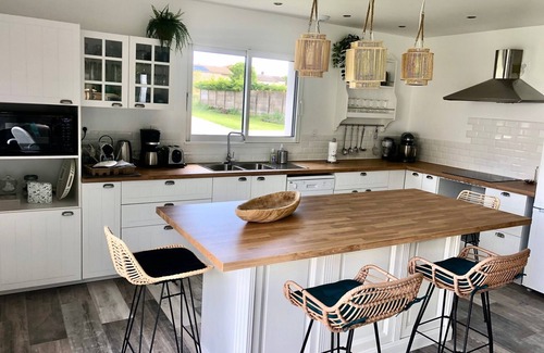 Chambon House | "louisianne" Maison Neuve Avec Piscine Entre mer et Campagne Pour 6 Personnes