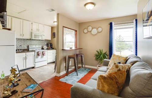 Bashford Manor House | Louisville Apartment - Walk to Restaurants!
