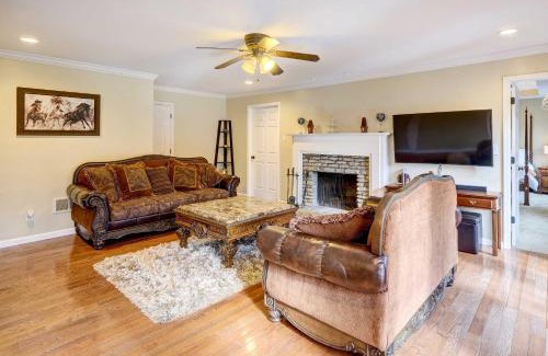 Harrods Creek House | Louisville Area Home Deck, Fire Pit, Creek!