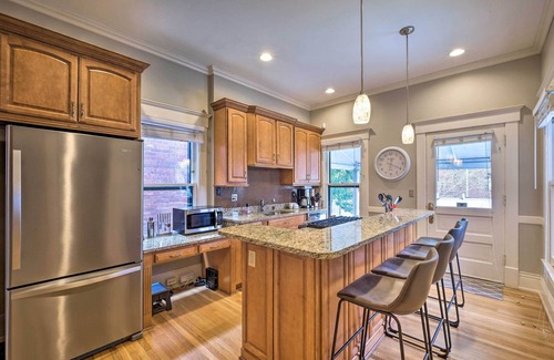 Highlands House | Louisville Home w/Hot Tub in The Highlands!