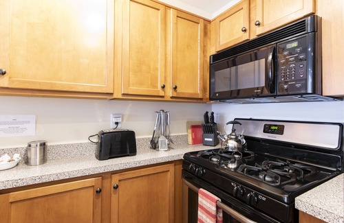 Highlands House | Louisville's Best Area, Walk to All!