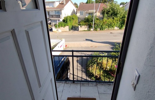Magny-les-Hameaux Apartment | Loulou Abritel