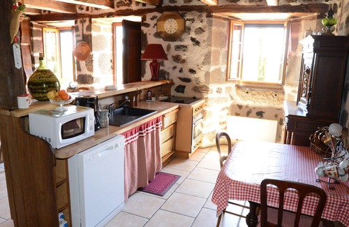 Narnhac Cottage | Loupradelou cottage for 8 people, typical Auvergne house with garden