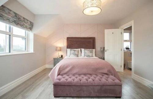 Louth Bed & Breakfast | Louth Village Wedding Accommodation with Gym B&B