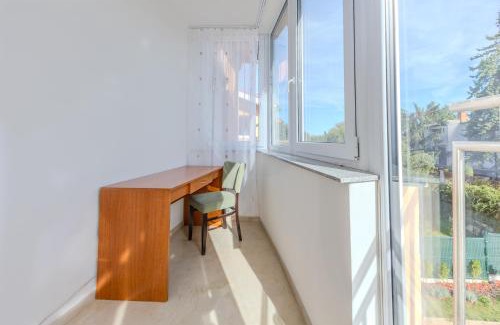 Brevnov Apartment | Loutkářská Apartment - Near Airport, Parking