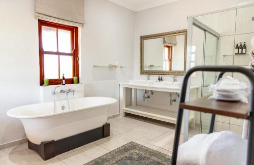 Vlottenburg House | Lovane Boutique Wine Estate and Guesthouse