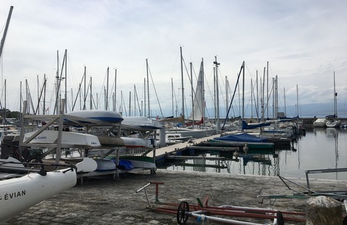 Thonon-les-Bains Boat Rental | Love Boat "A little corner for romantic lovers.