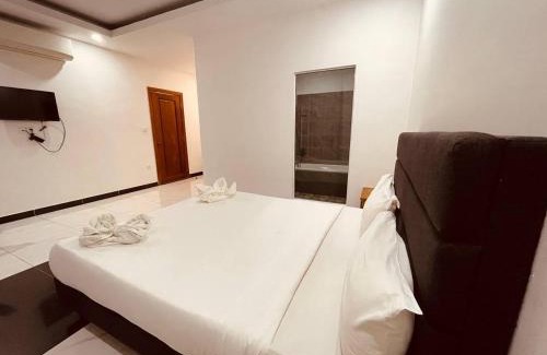 Chamkar Mon Hotel | Love Boutique Motel